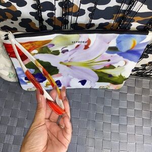 SEPHORA HUGE FLORAL WRISTLET BAG